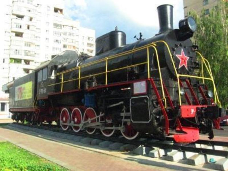 Жанравая скульптура»паравоз